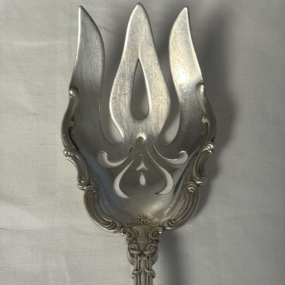 Vintage Silverplate Ornate Serving Fork 10.25" - Picture 3 of 7